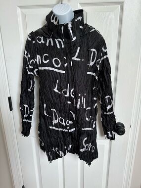 Black & White Graphic Trench Coat - Women's Lightweight Hooded Jacket